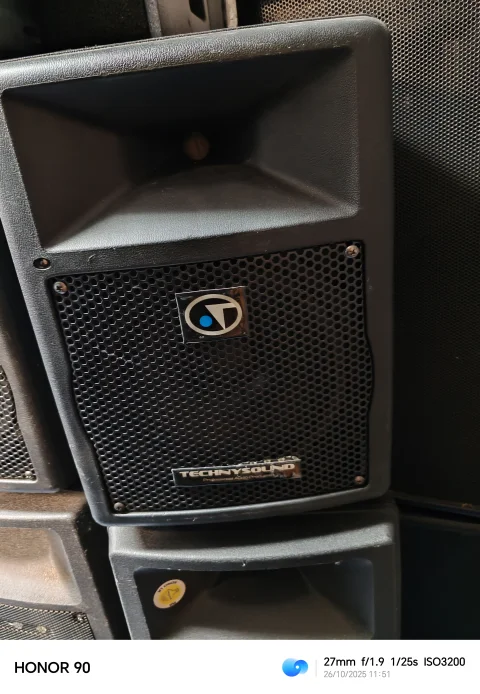 Aktivne kutije 8 inča