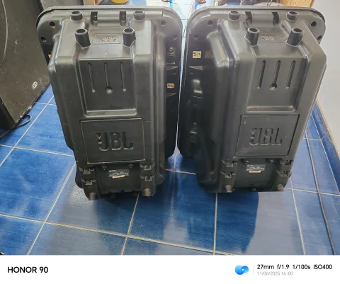 Jbl 15 pasivne zvučne kutije