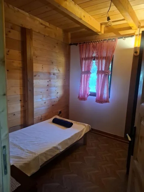 Vikendica, Brusnica