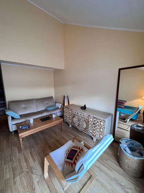 Kompletno renoviran apartman sa pogledom na Boku – Krašići (52m²)